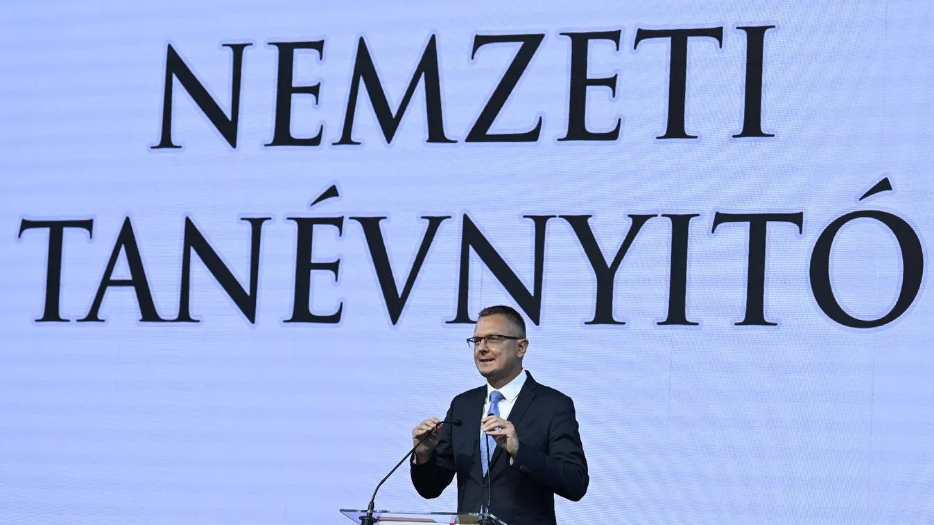 Rétvári Bence: Büszkék lehetünk a magyar oktatás múltjára, jelenére és jövőjére is + videó