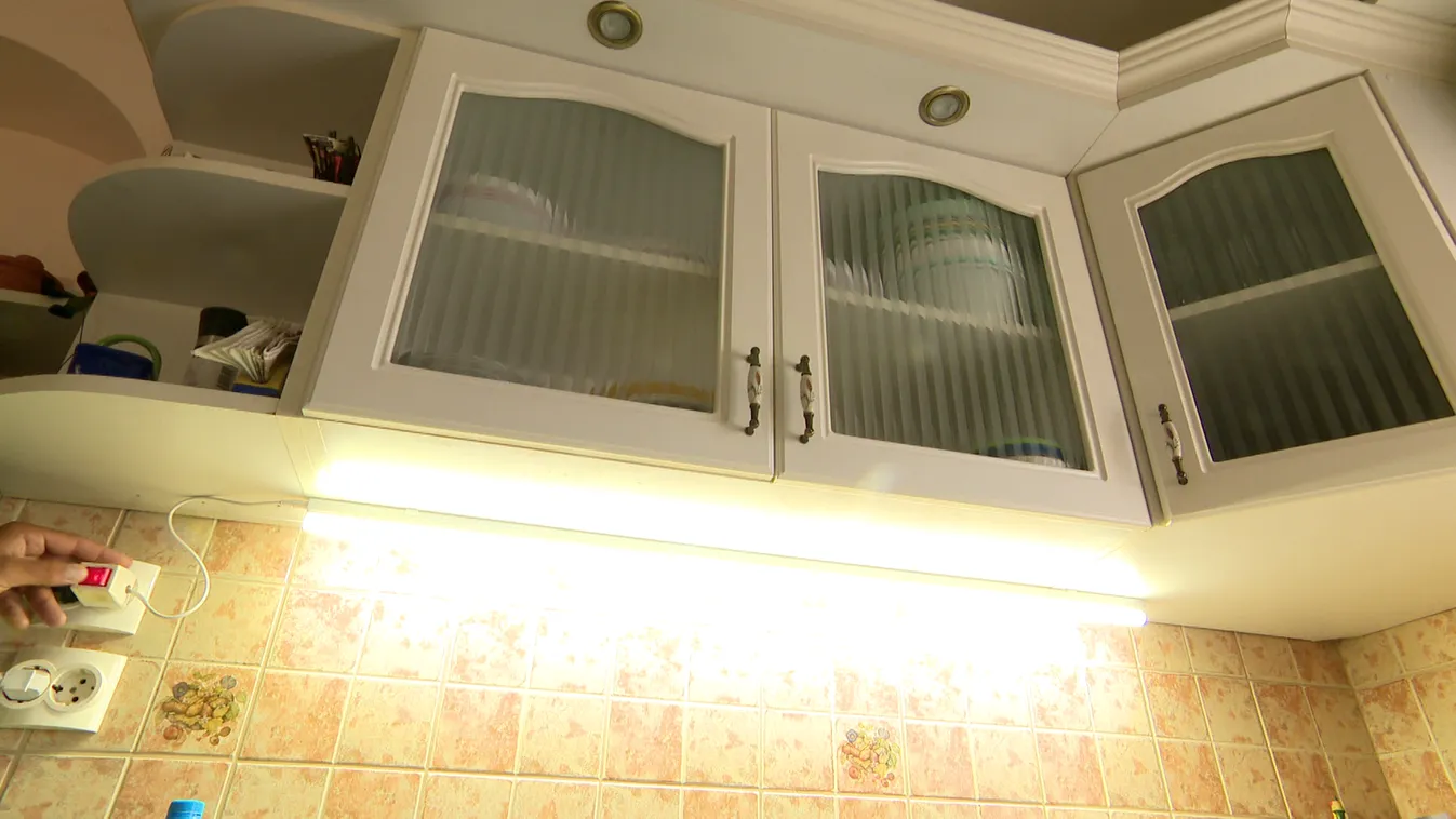 Spórolásba kezdtek a magyarok