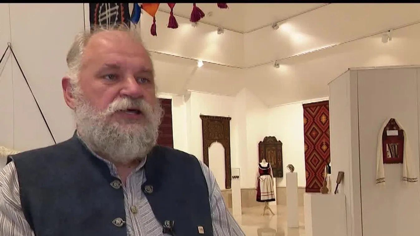 Mozaik - Életgazdagság: Isten – Haza – Család