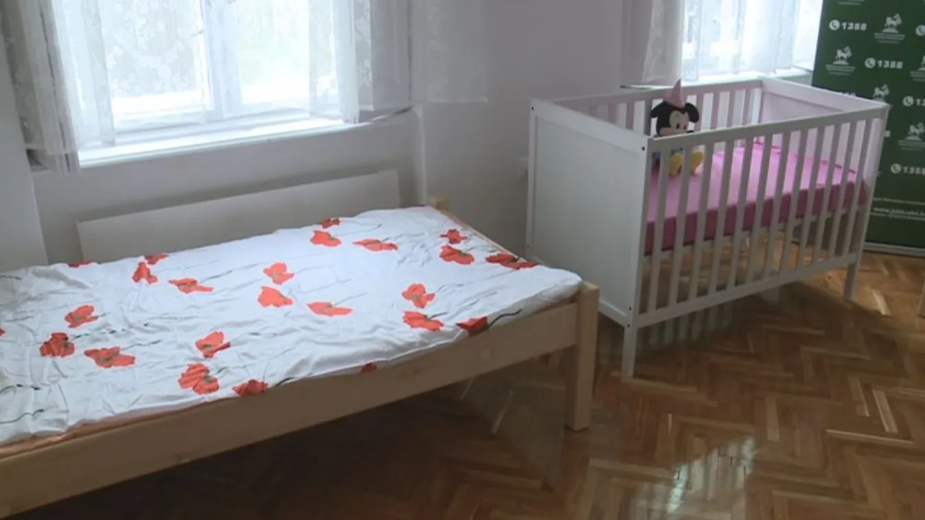 Megnyílt a Szülők Háza