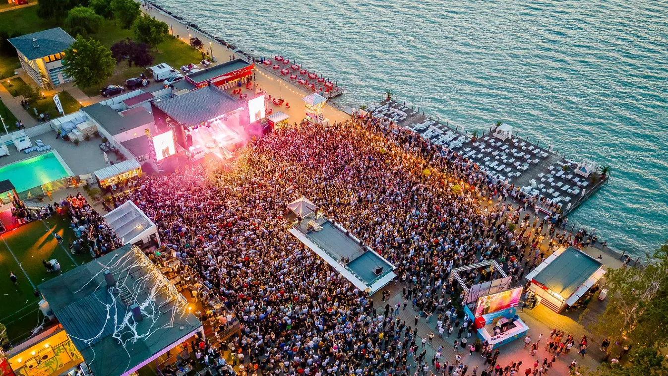 Edda Művek, BSW és Lights off Megaday hétvégén a Plázson