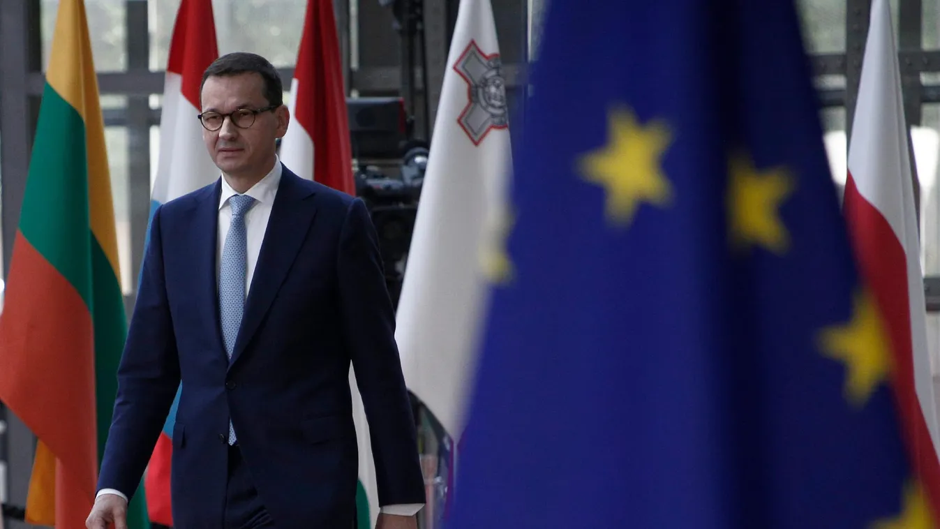 Mateusz Morawiecki: Épül a migránsok áthelyezését ellenző országok koalíciója