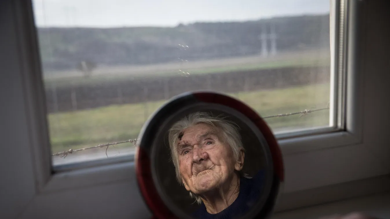 Még nagyobb szegénység várhat a nyugdíjasokra