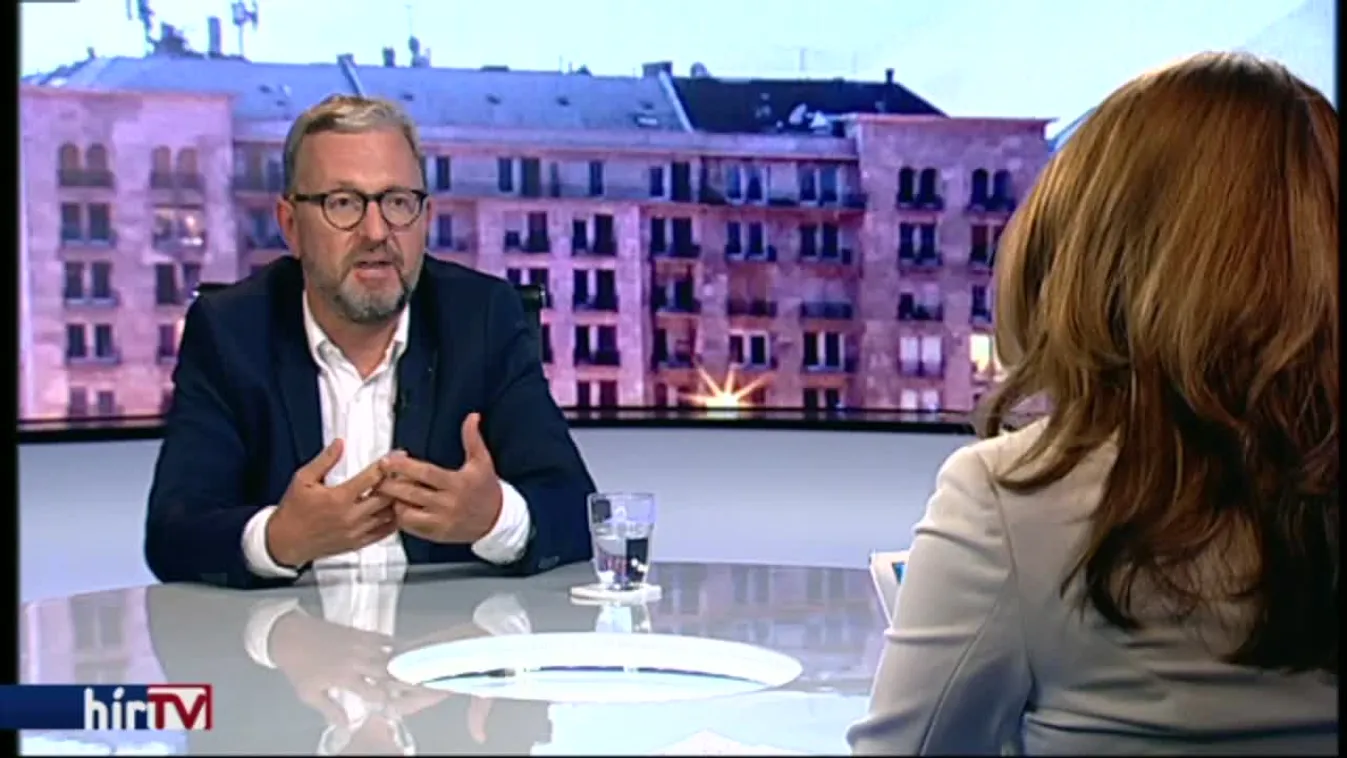 Rékassy: kancellárok helyett szakértő vezetés kell a kórházaknak