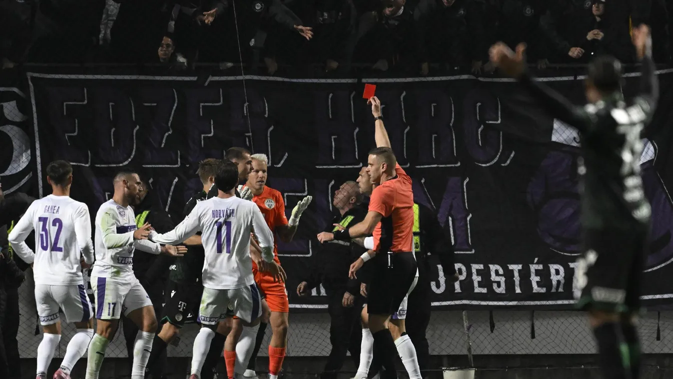 Parázs hangulat a derbin – Gróf őrült mozdulata után Varga Barnabás kapusként zárt, a vége pontosztozkodás