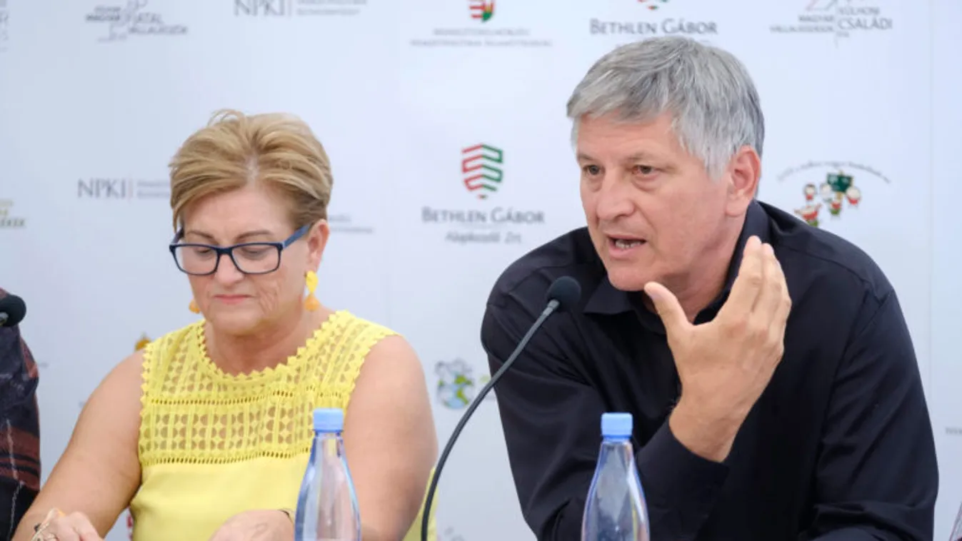 Grezsa István nem folytat negatív kampányt, és másokat is erre kér