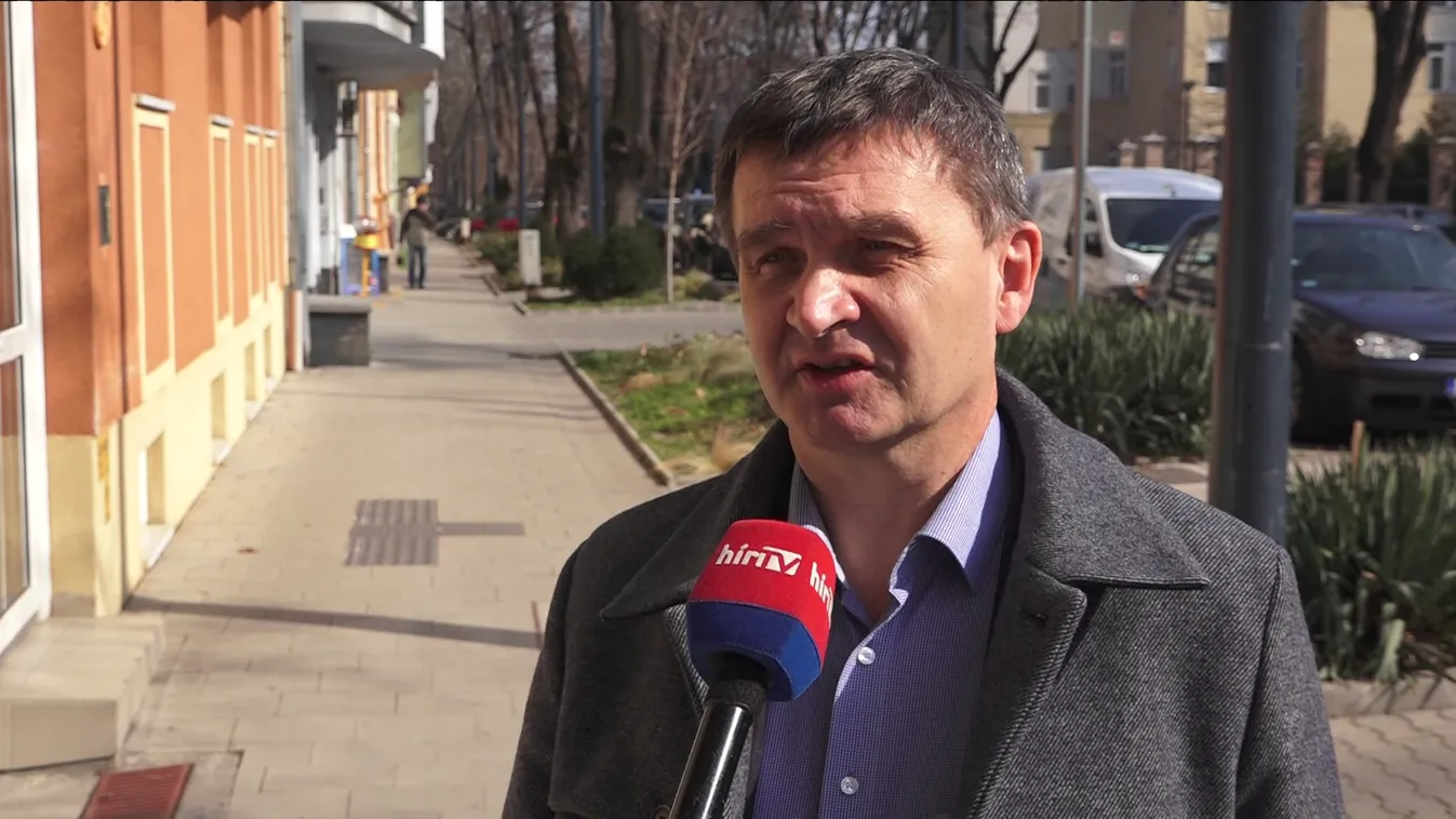 Megfelezte a tiszteletdíjakat Szekszárd kormánypárti polgármestere