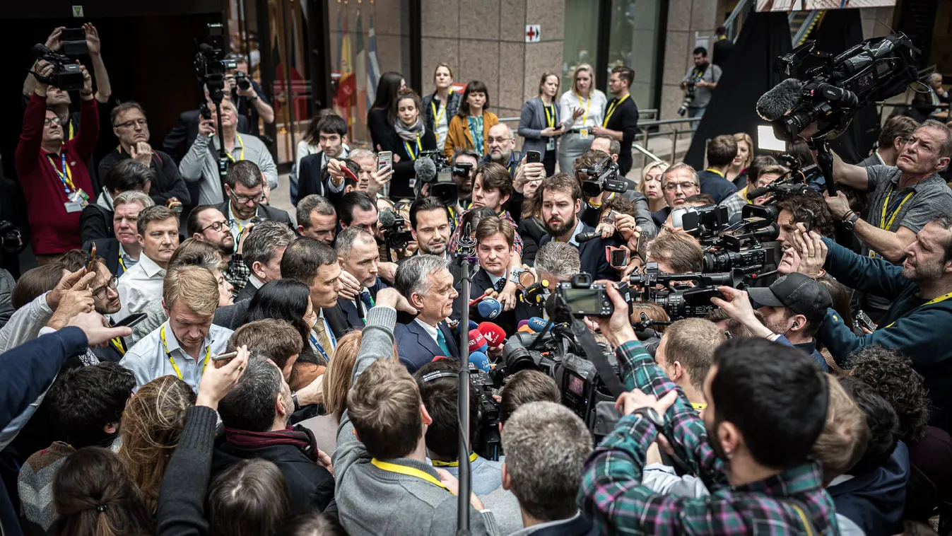 Az „elszigetelődött” Orbán