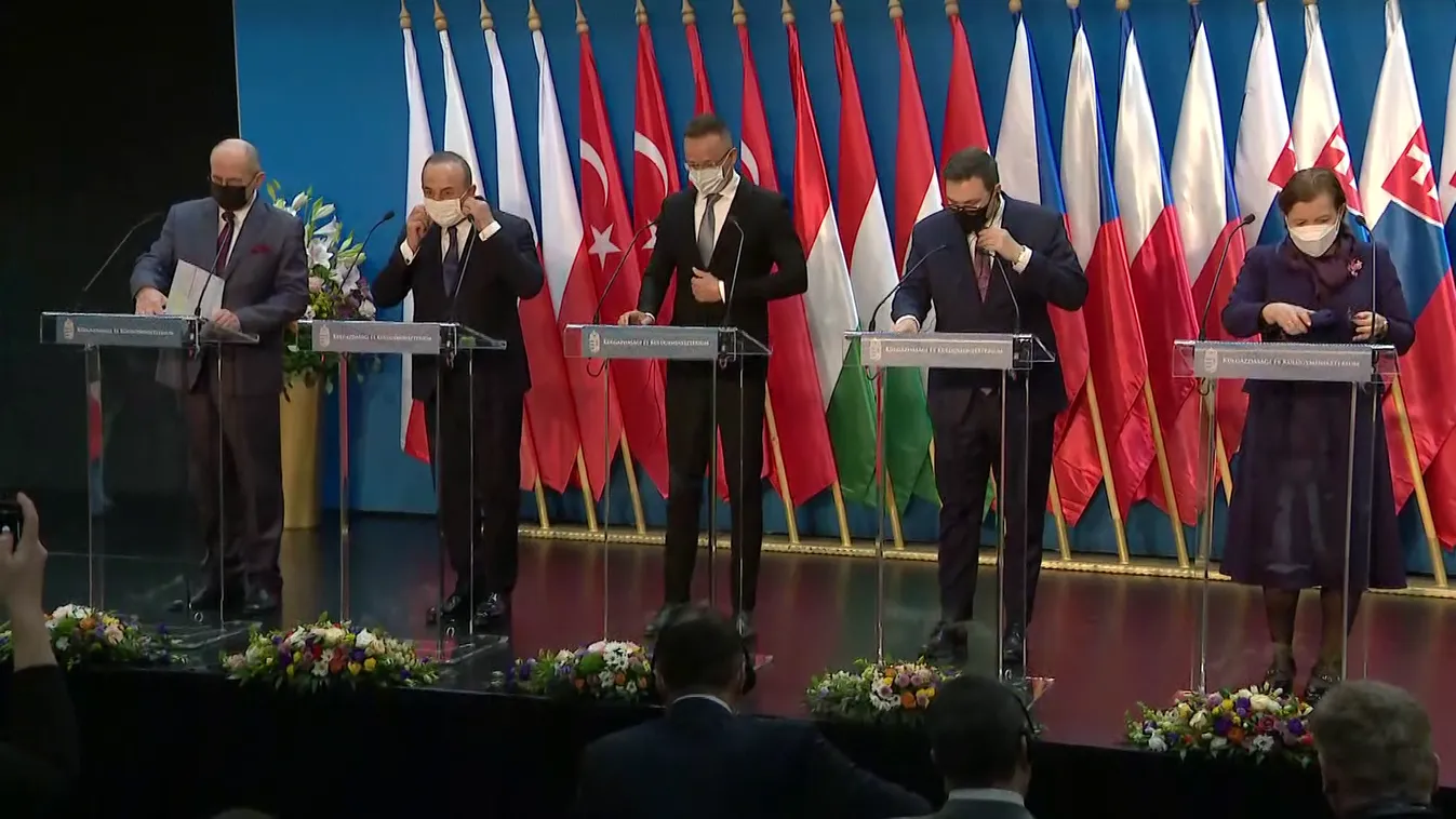 Törökország védi Európát az illegális migrációtól, az EU-nak fizetnie kell