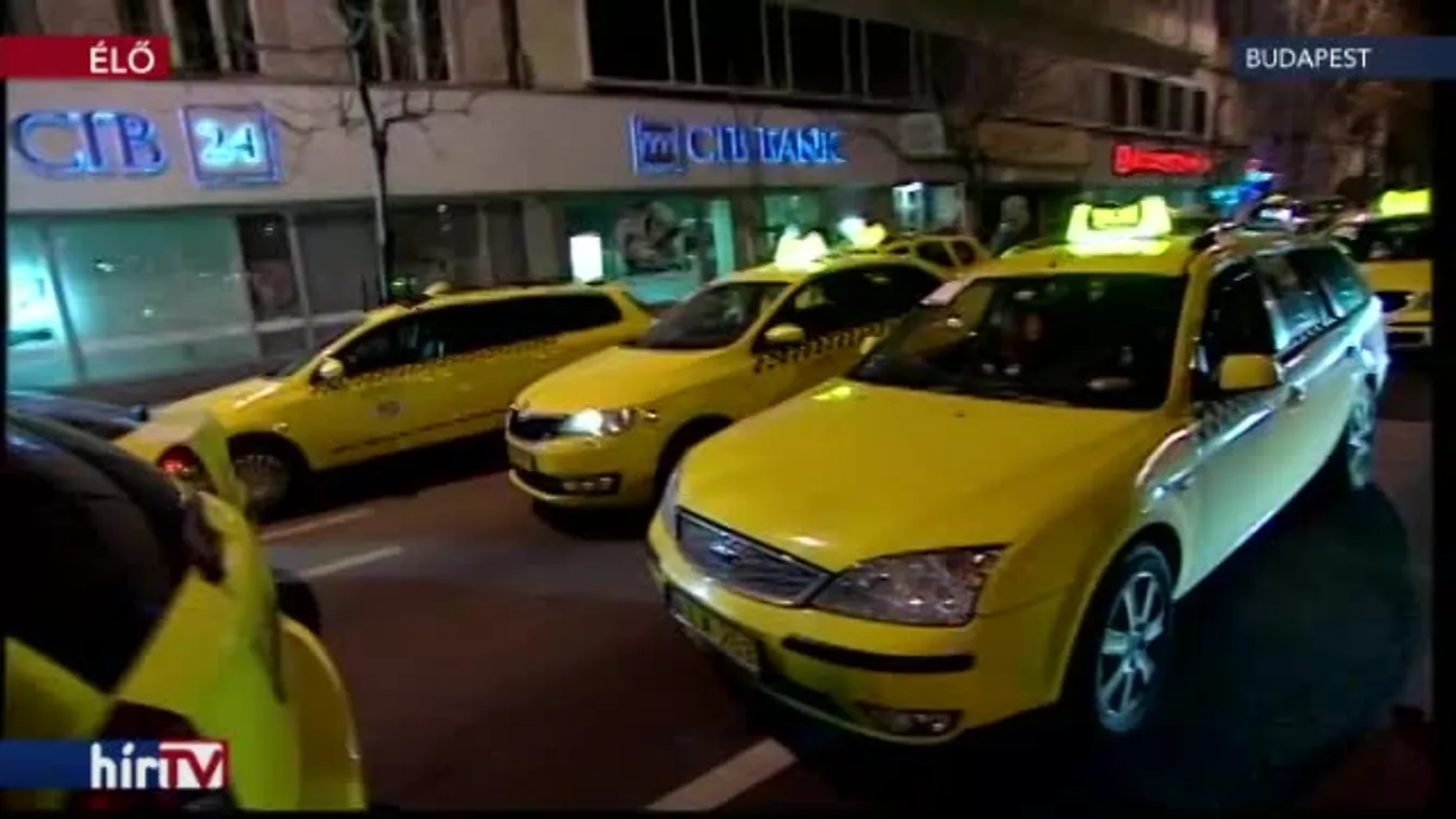 Taxisok bénítják a belváros forgalmát