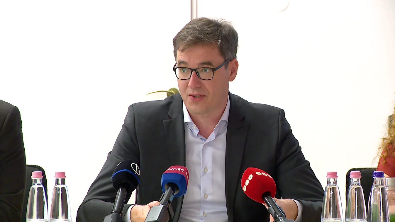 Wintermantel Zsolt: A főváros felült az Európai Unióban diktált „dilivonatra”