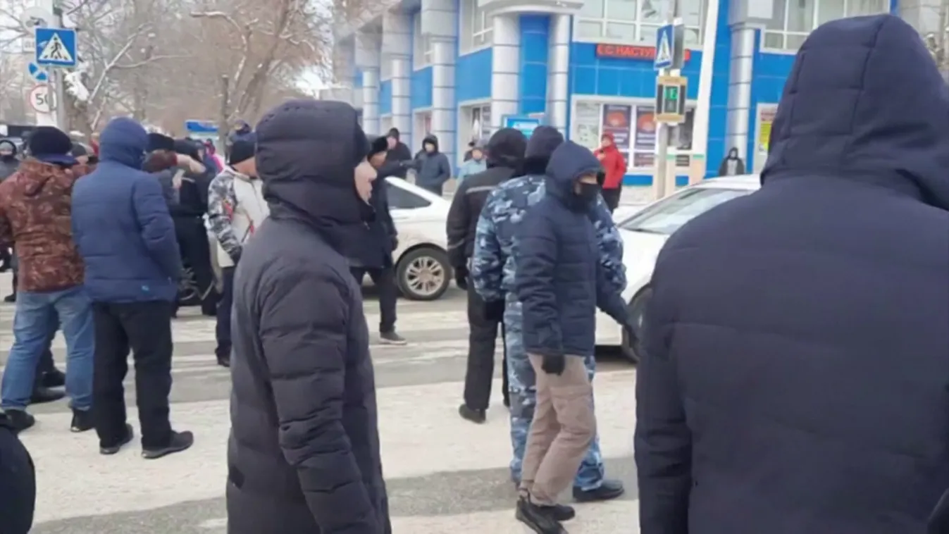 Szijjártó Péter: Magyarország támogatja a béke helyreállítását Kazahsztánban