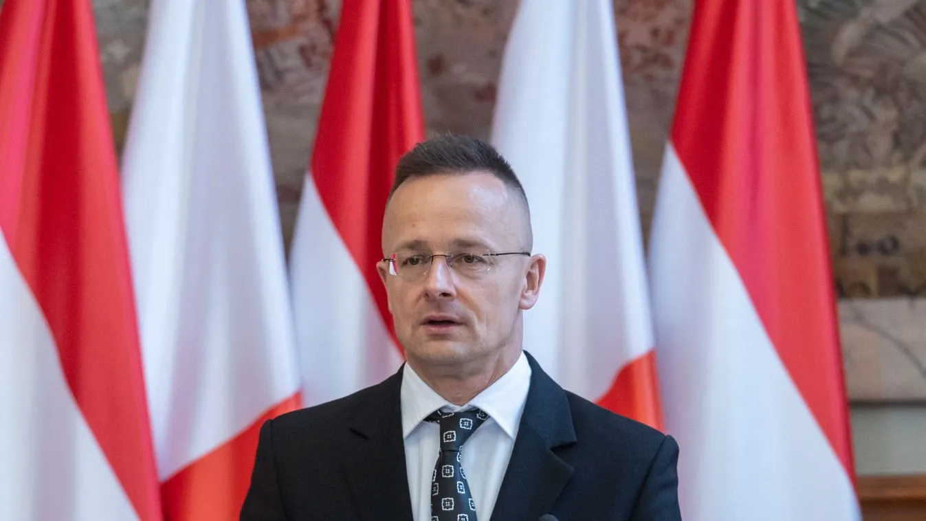 Szijjártó Péter: a választók június 9-én megüzenhetik az őrültségeket beszélő politikusoknak, hogy elég