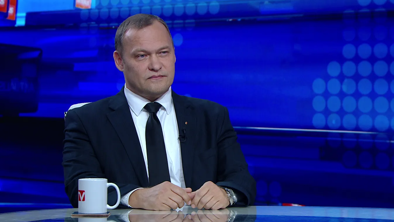 A teljes dollárbaloldalt vizsgálja az ÁSZ a gyanús kampánypénzek miatt