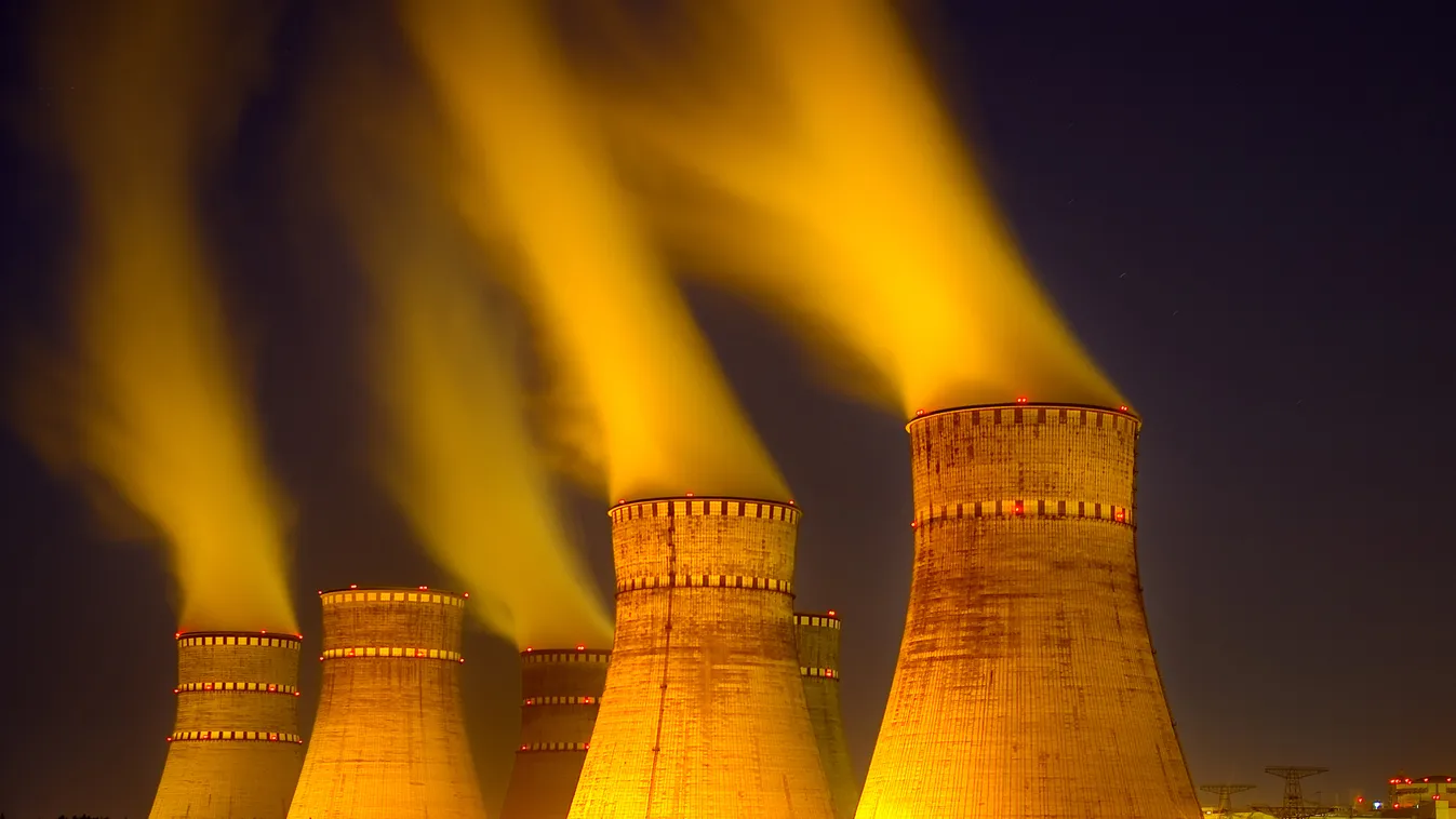 Hat atomreaktort épít húsz év alatt Lengyelország