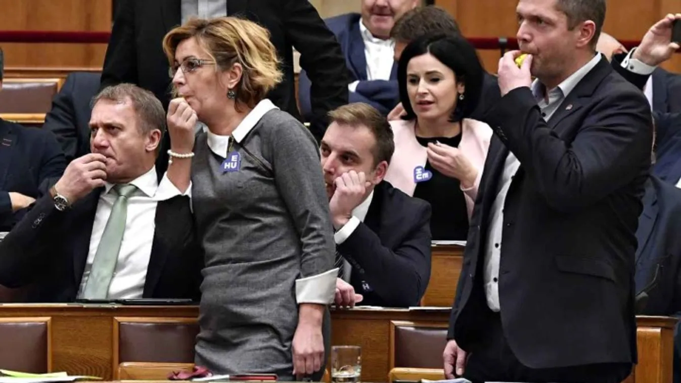 A Fidesz és a KDNP nem vesz részt a parlamenti ülésen