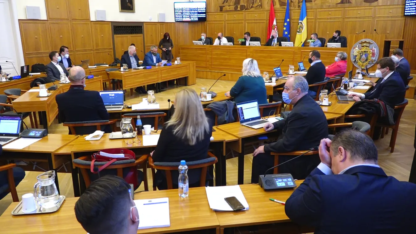 Fidesz: A pécsi költségvetés pazarló és hanyag