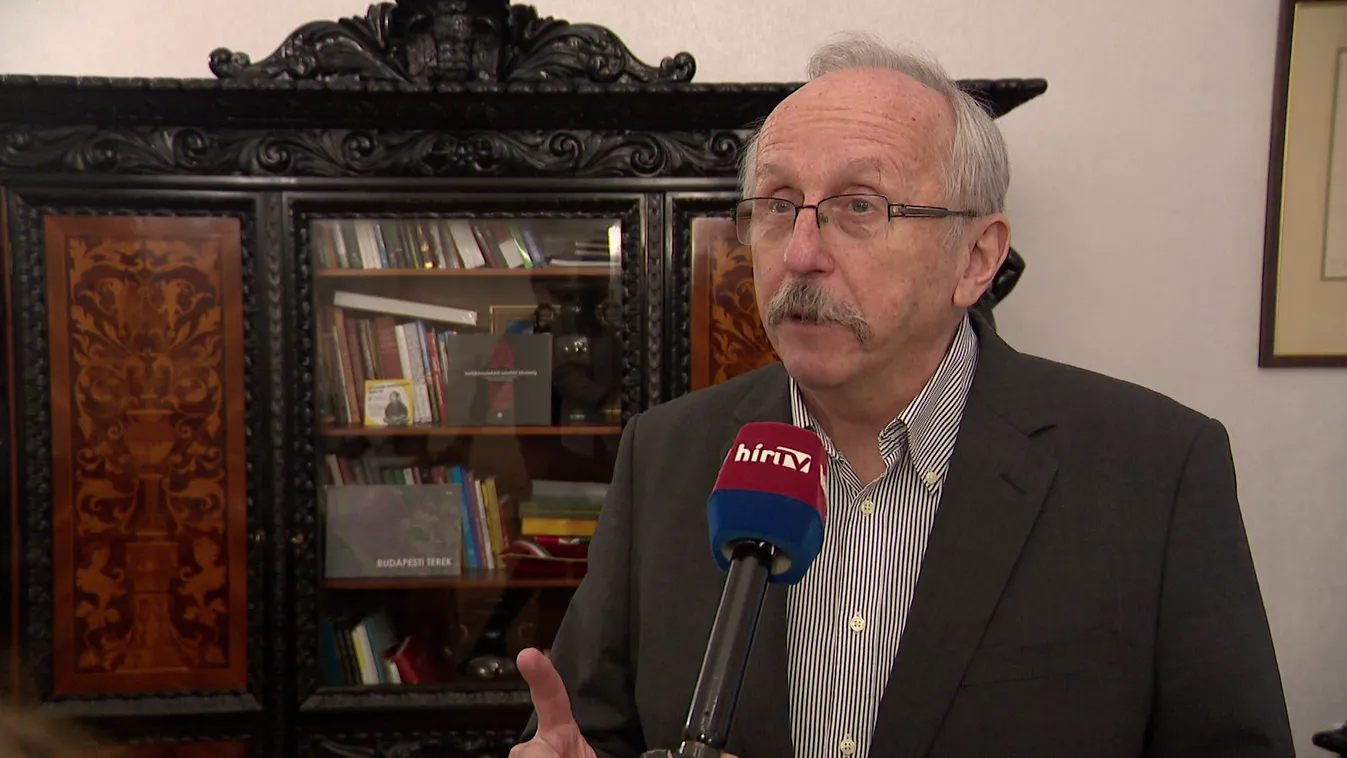 Nem számít büntetésre pártjától Niedermüller Péter
