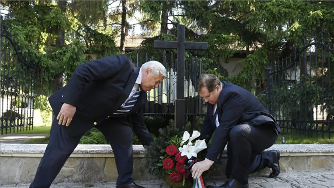 Trianon-emlékművet avattak Pestszentlőrincen