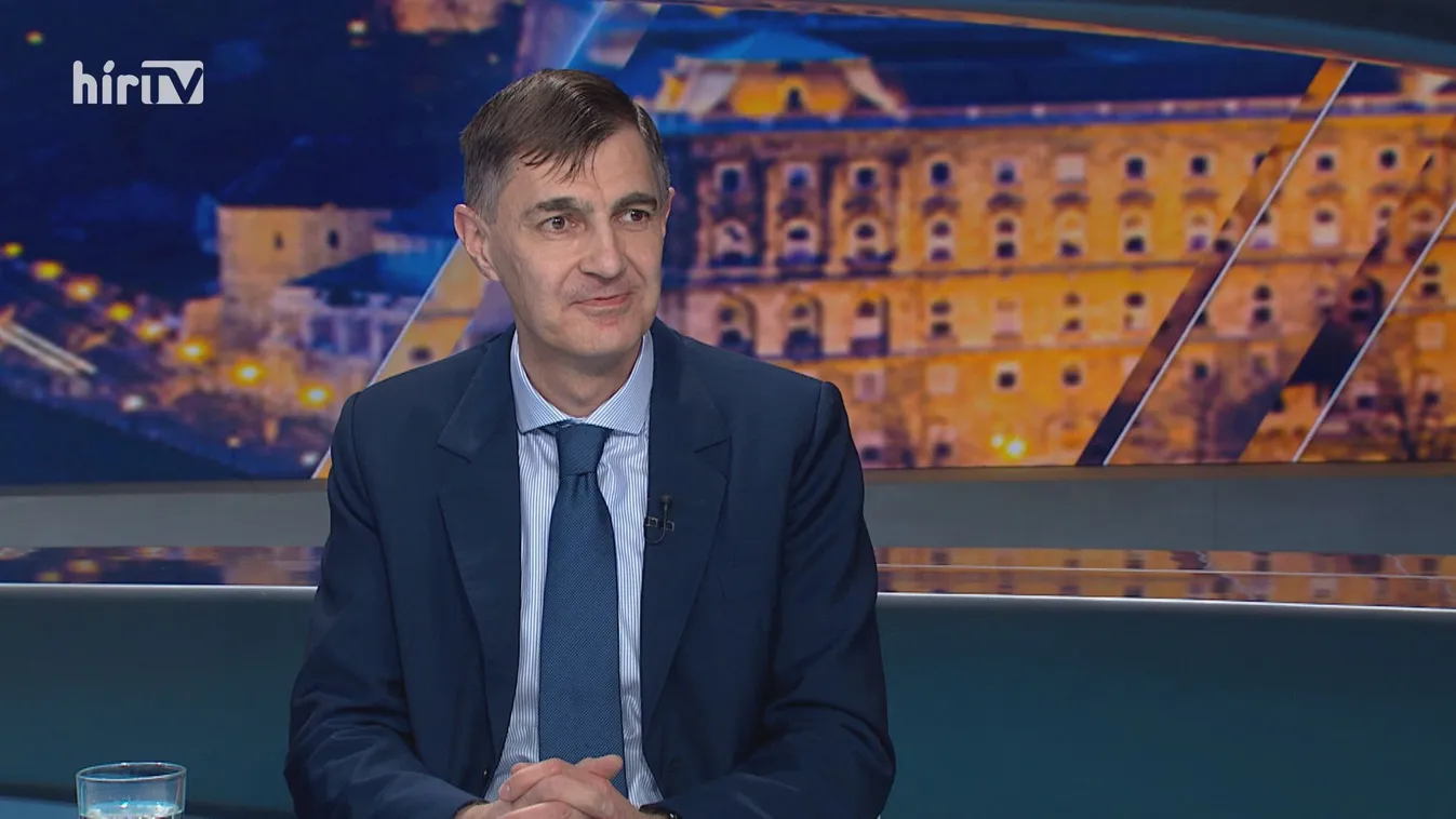 Szabó Lajos: Már tapasztalhatóak a Corvinus modellváltásának első eredményei