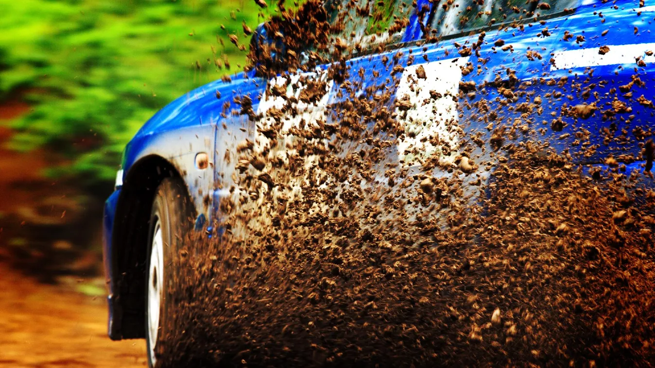 Nagy izgalmakra számítanak a hétvégén a magyar autóversenyen