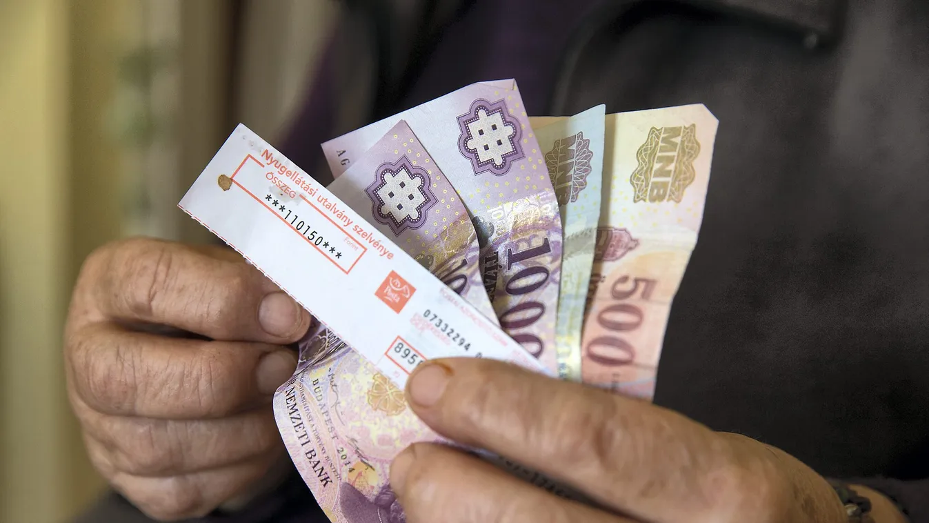 Hétfőtől utalják a nyugdíjprémiumot