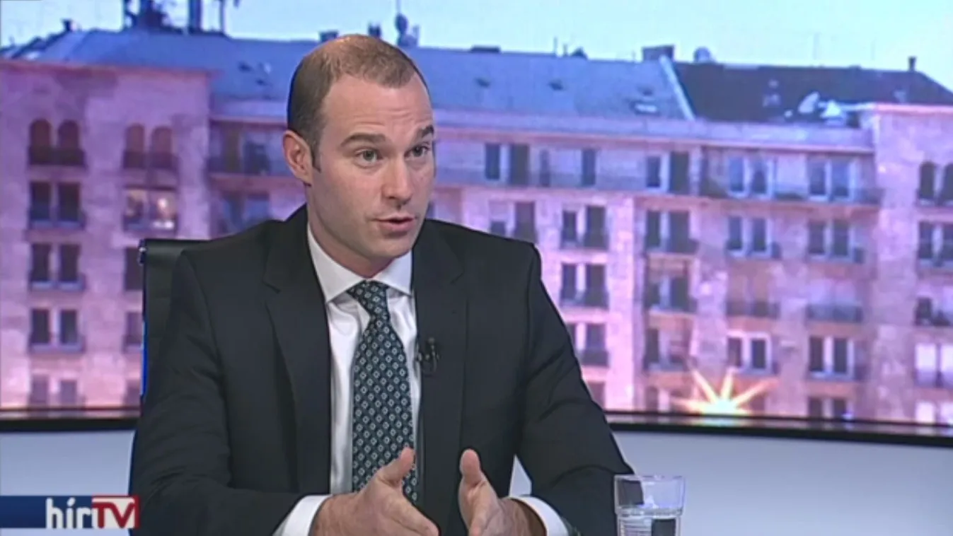 Hollik István: a vita nem a Fideszről, hanem Európa jövőjéről szól