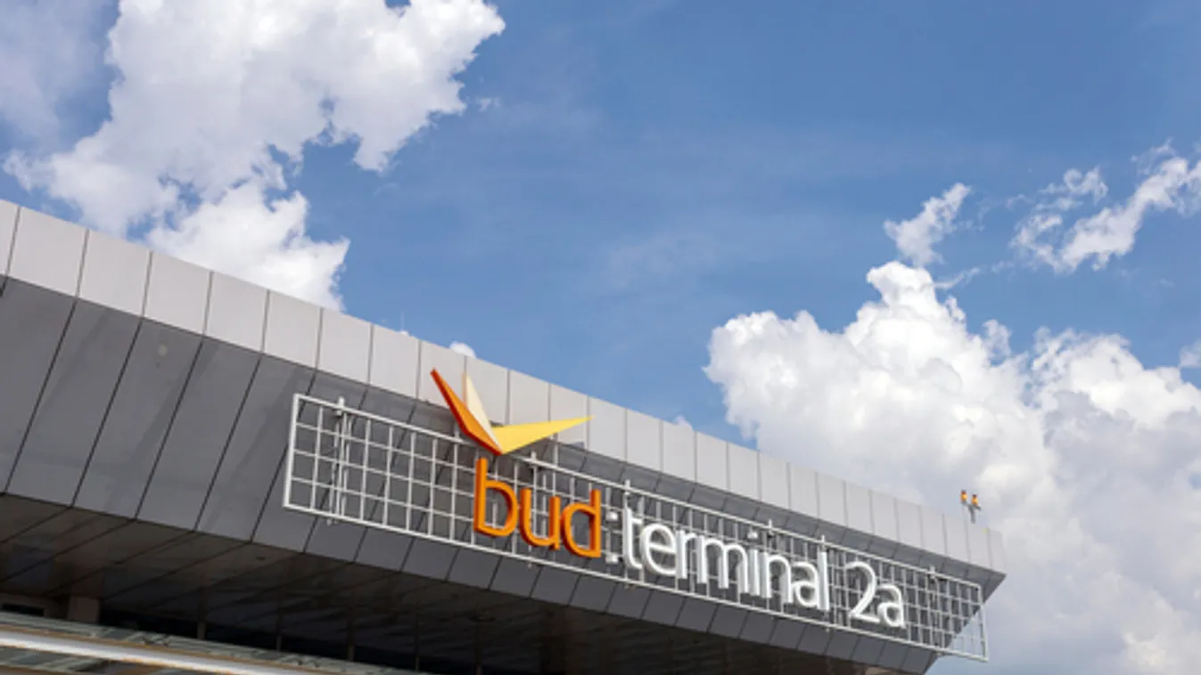 Egy utas rosszulléte miatt Budapesten szállt le egy Londonból Hongkongba tartó repülőgép