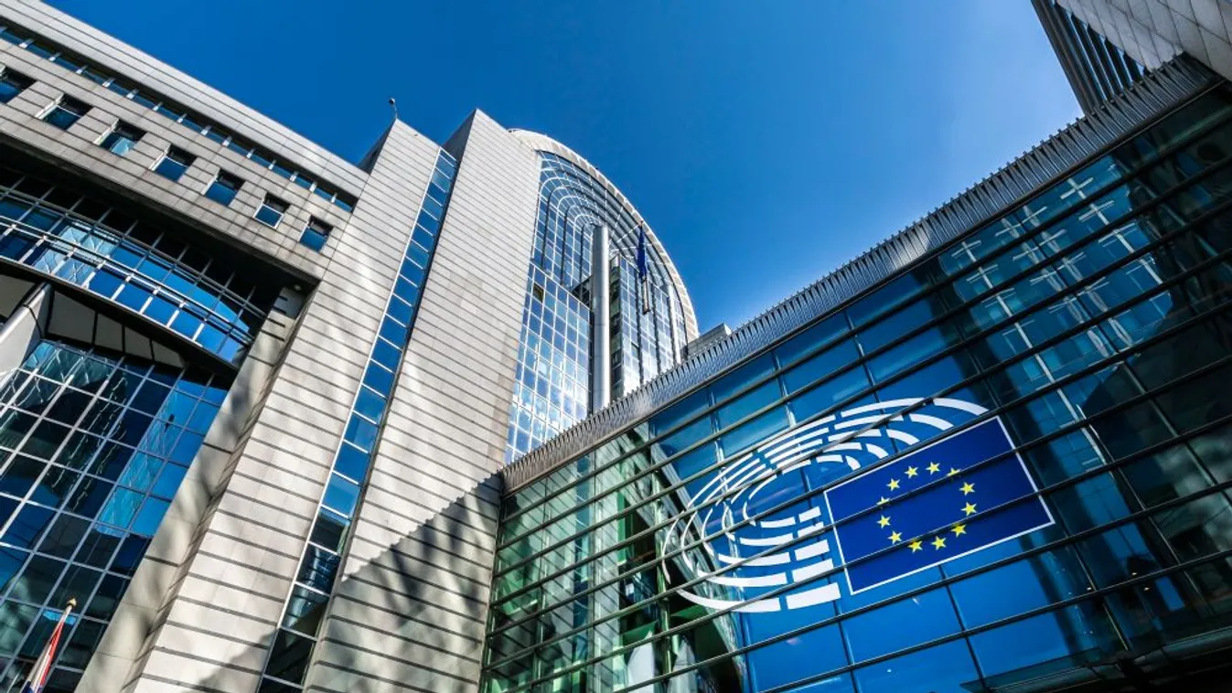 Indítsák el a jogállamisági mechanizmust - a Párbeszéd is aláírta az erről szóló levelet