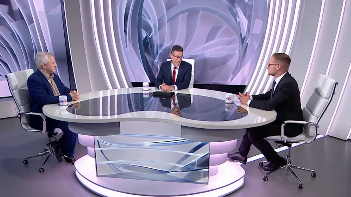 Ilyenkor hol van a DK külpolitikai szakértője?