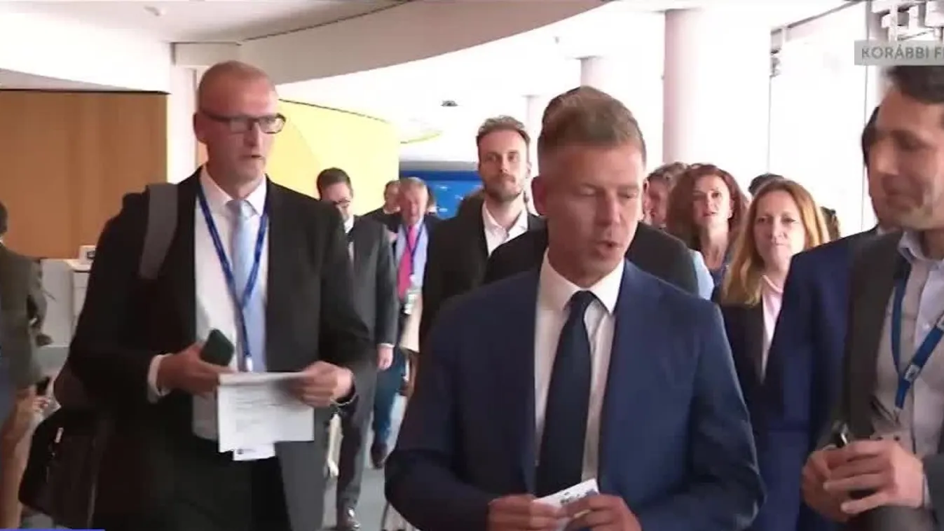 Előrehozott választást akar Magyar Péter + videó