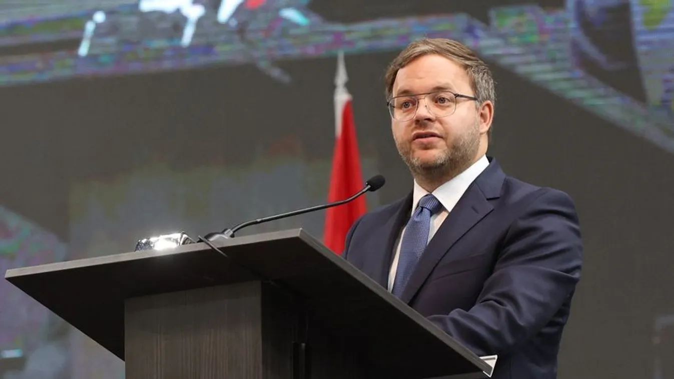 Orbán Balázs: Egyre nagyobb bajban a világgazdaság