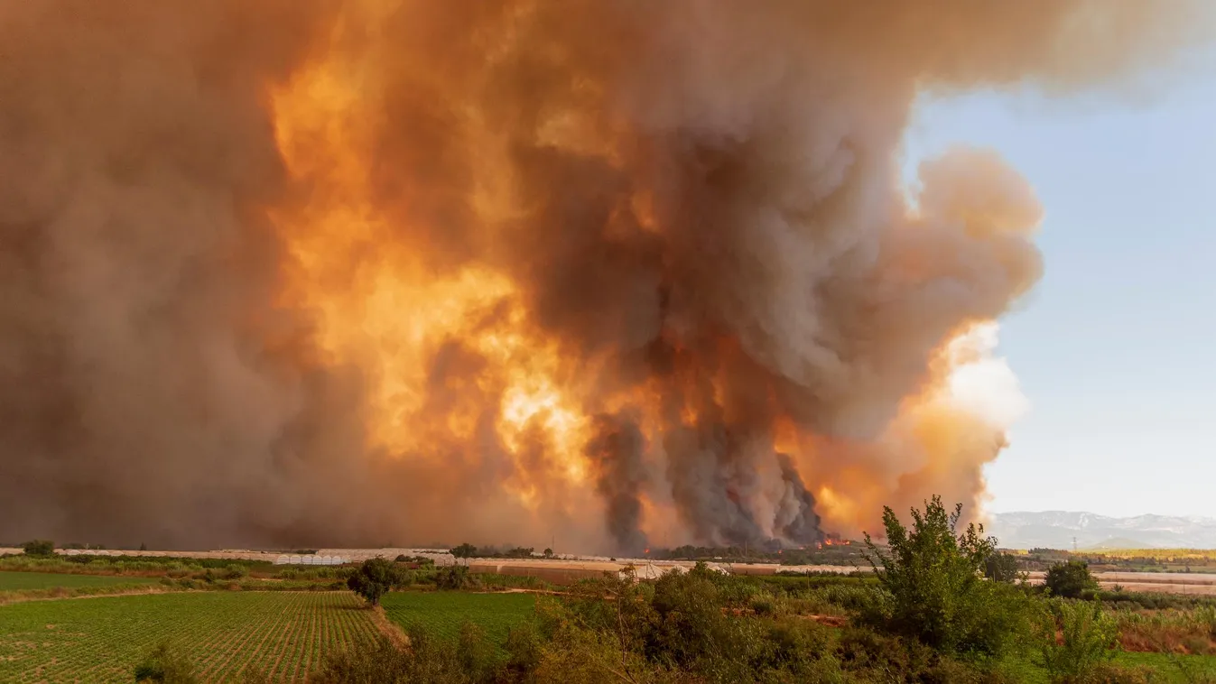 Erdőtűz pusztít Törökországban is
