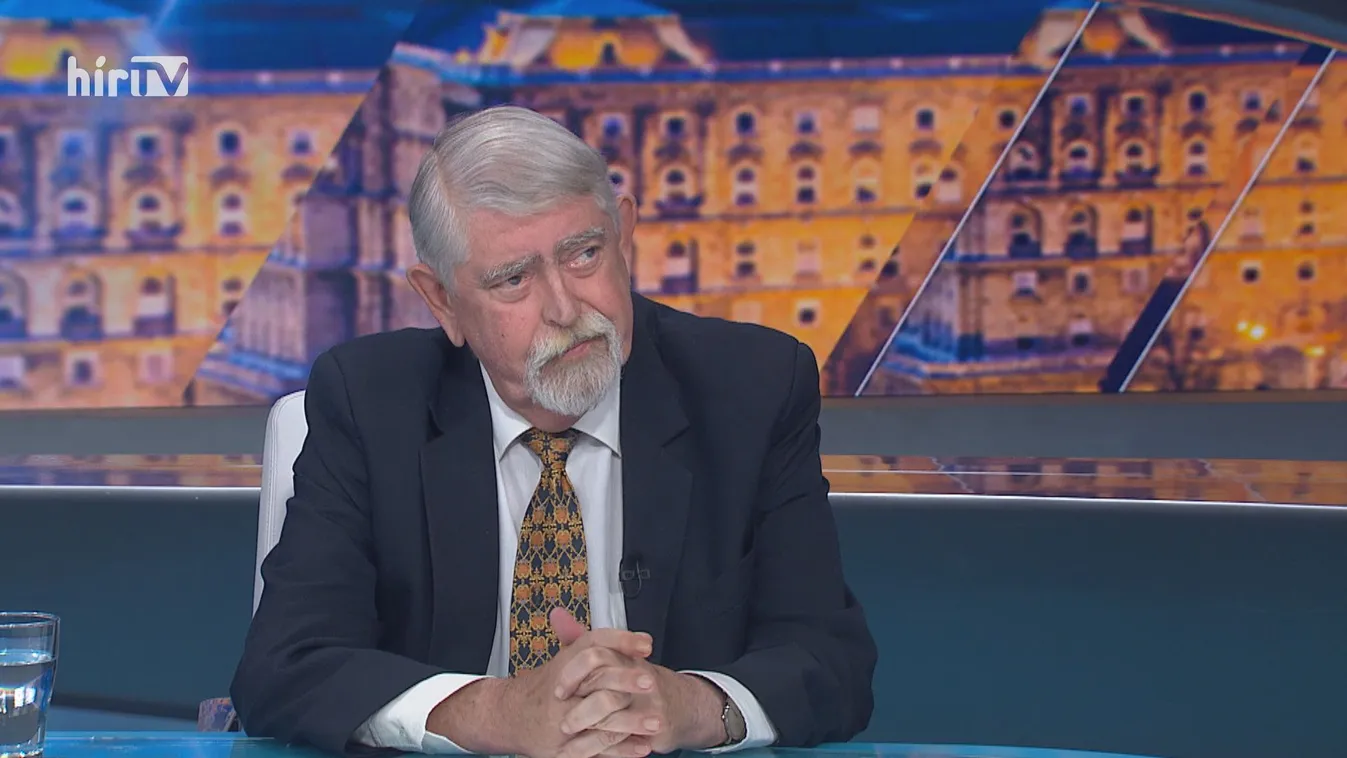 Kásler Miklós: Lassan a szakértők helyébe lép az ellenzék mindenféle tudás nélkül