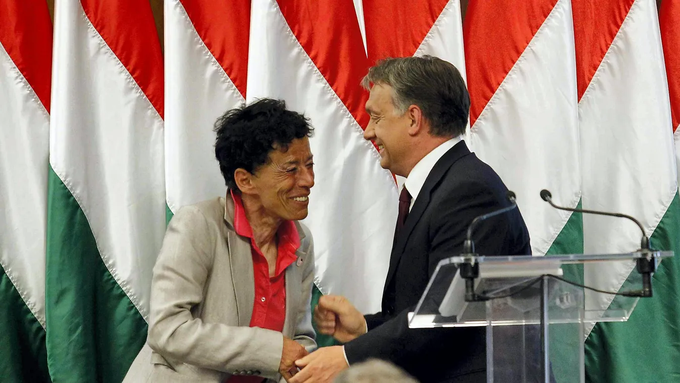 Pénznyelő - Egyenesen