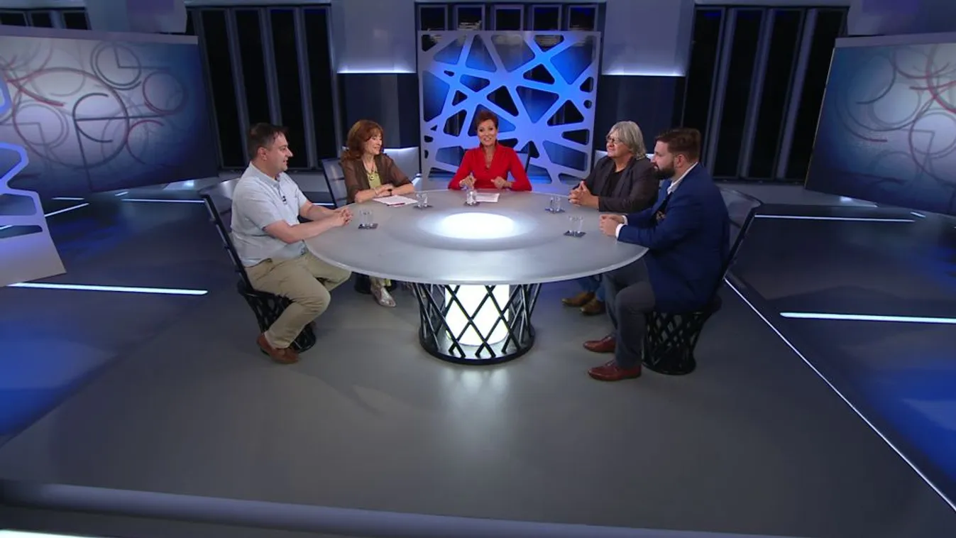 Civil kör: Szappanoperába illik, ami Gödön történik