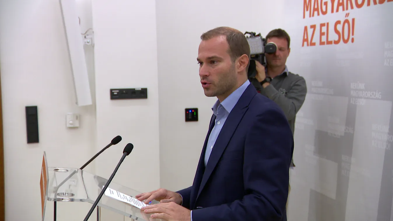 Hollik István: A baloldalon semminek nincs következménye