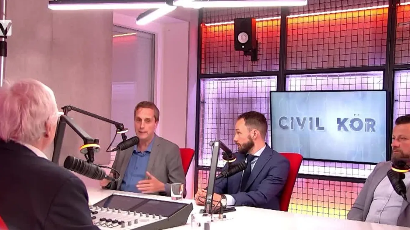 Civil kör: Gyurcsány Ferenc bejelntette, minden közéleti tisztségéről lemond + videó