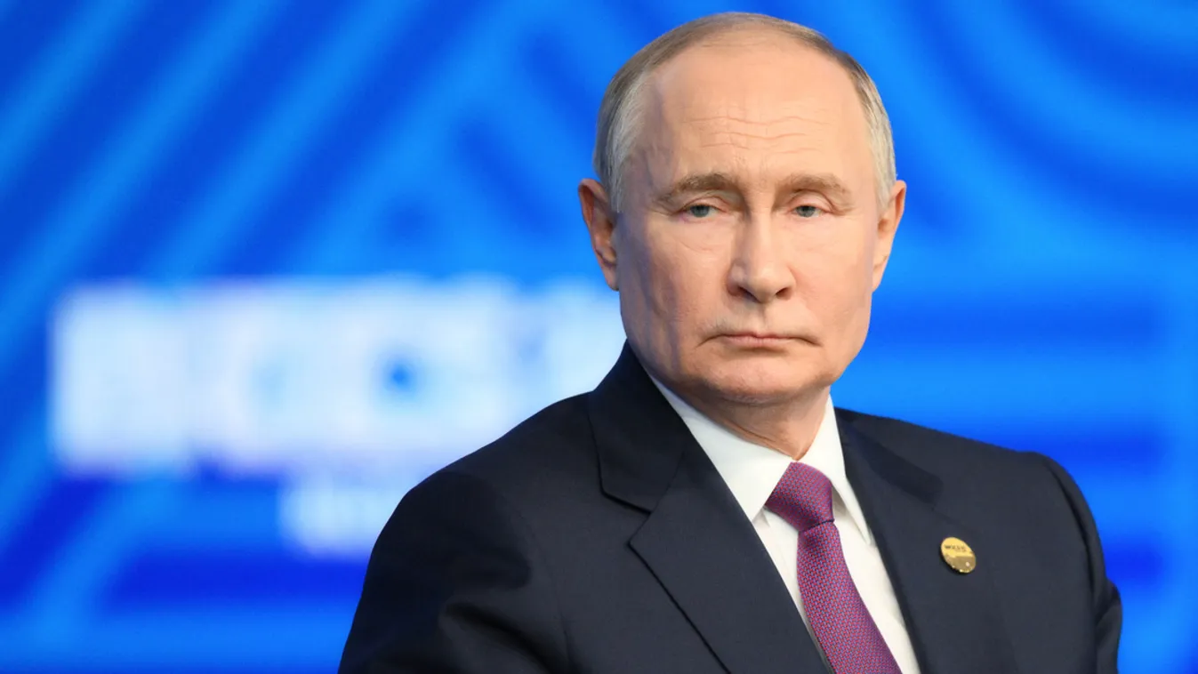 Sajtótájékoztatót tart Putyin