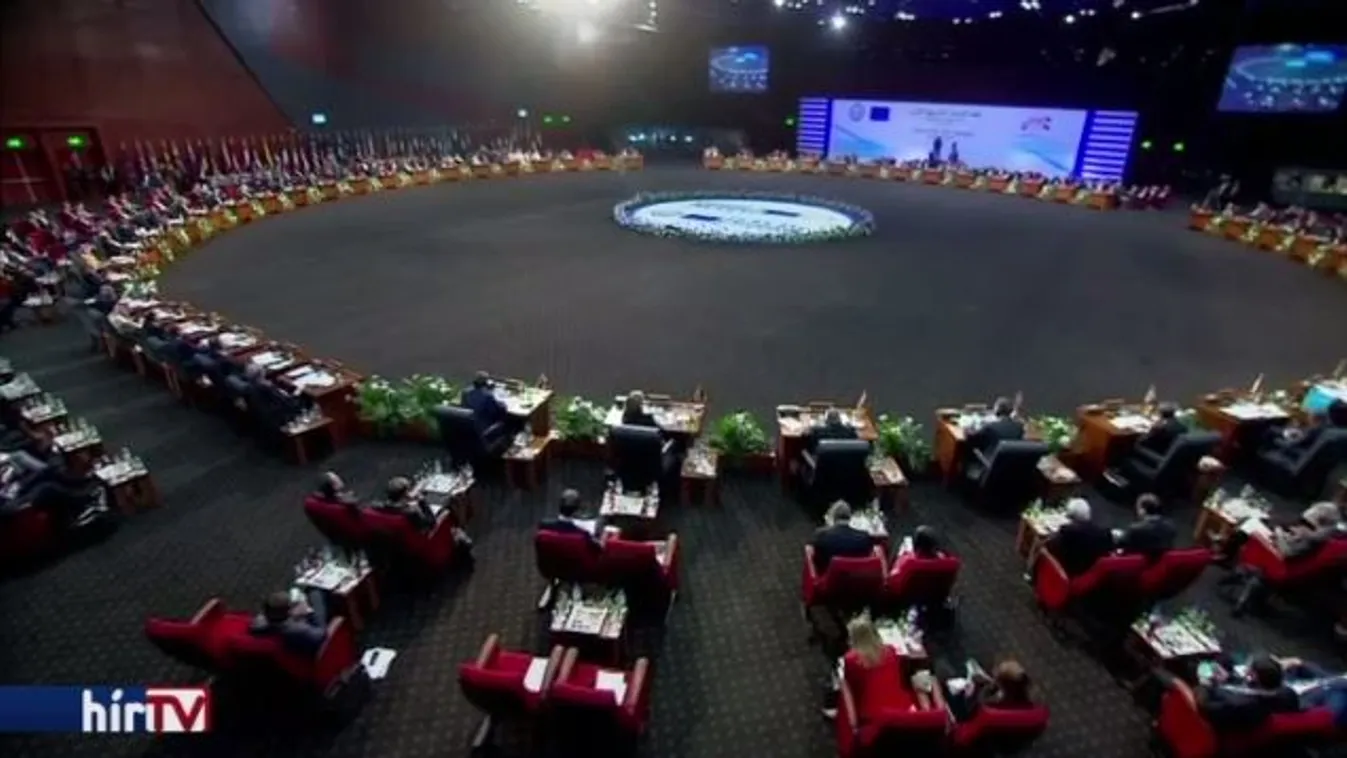 A terrorizmus elleni harcra szólított fel az egyiptomi elnök