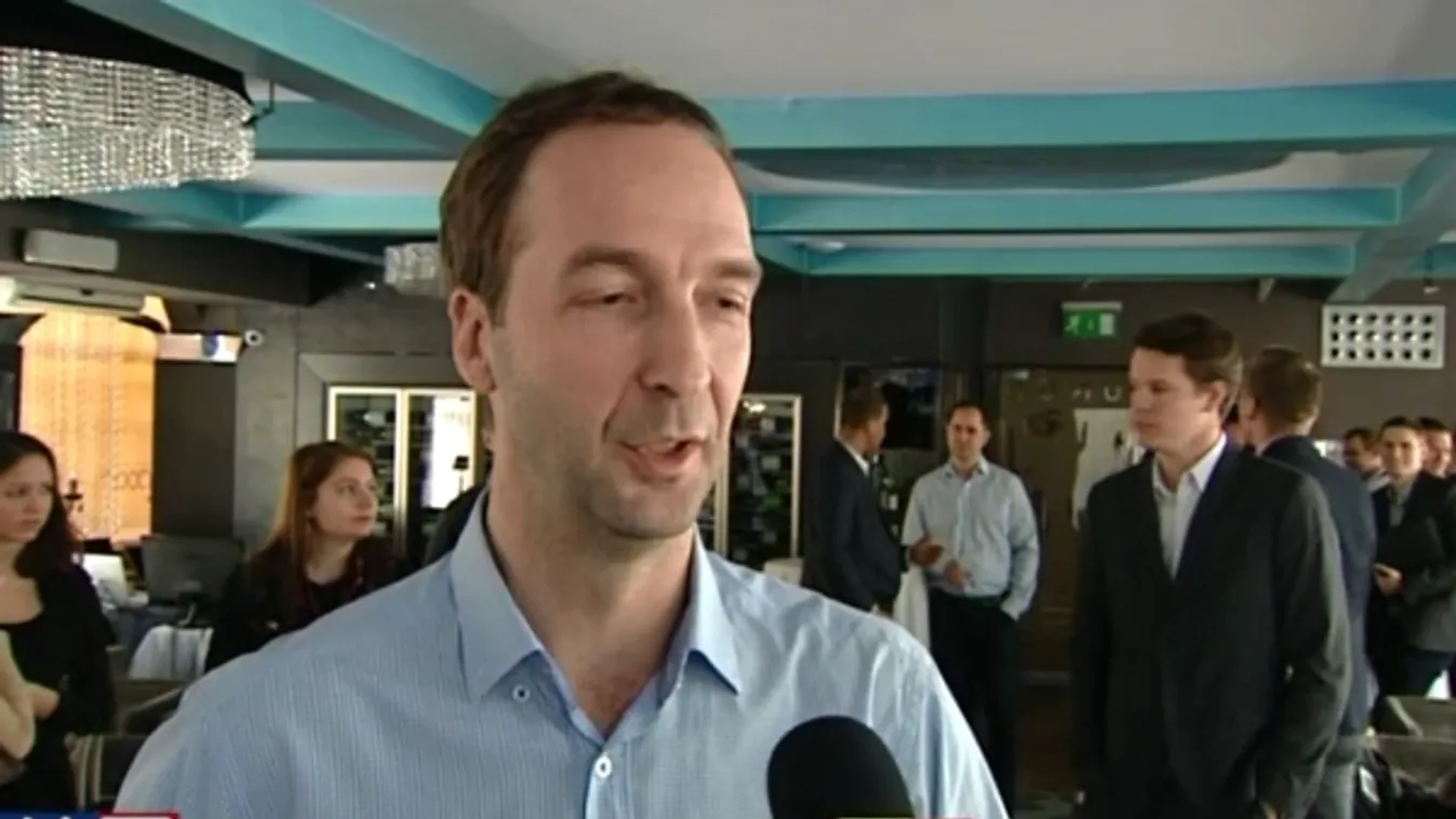 Oszkó: Ebben csak segíteni tud, vagy el tudja rontani a kormány