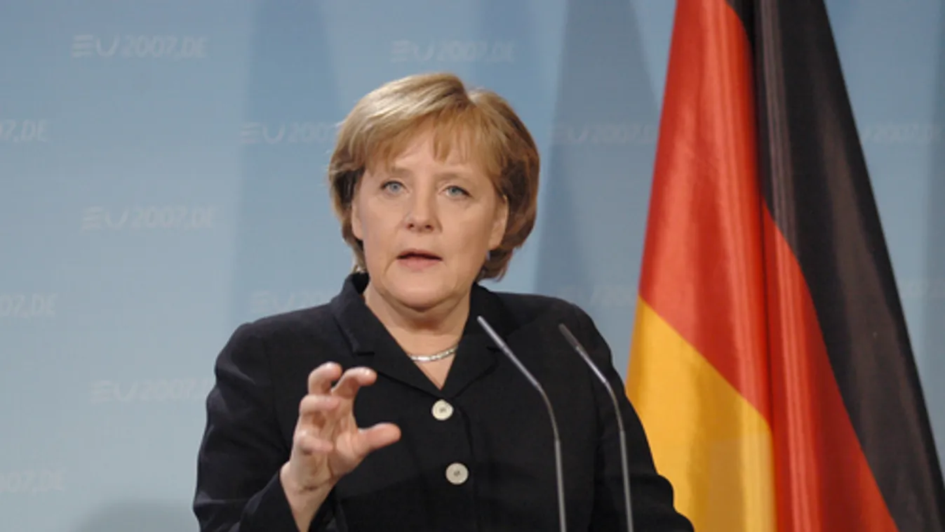 Merkel: Putyin gyűlölete a nyugati demokratikus modell ellen irányul