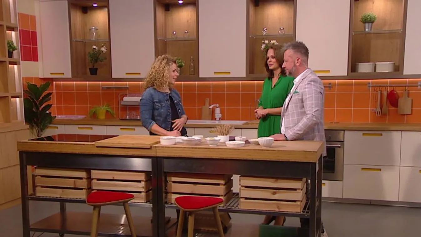 Szeretettől édes főzősuli