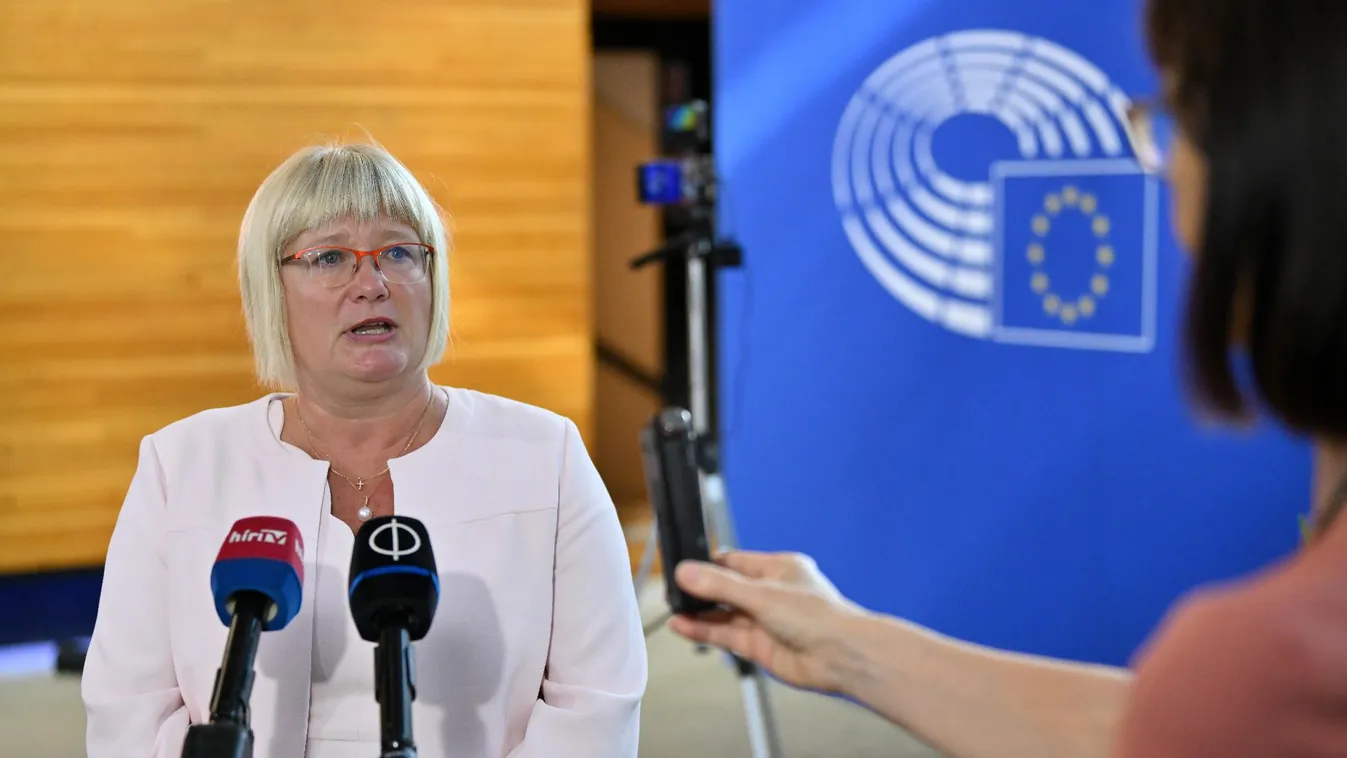 Gál Kinga szerint a baloldali, globalista pártok intoleranciája megalapozza a politikai indíttatású erőszakot