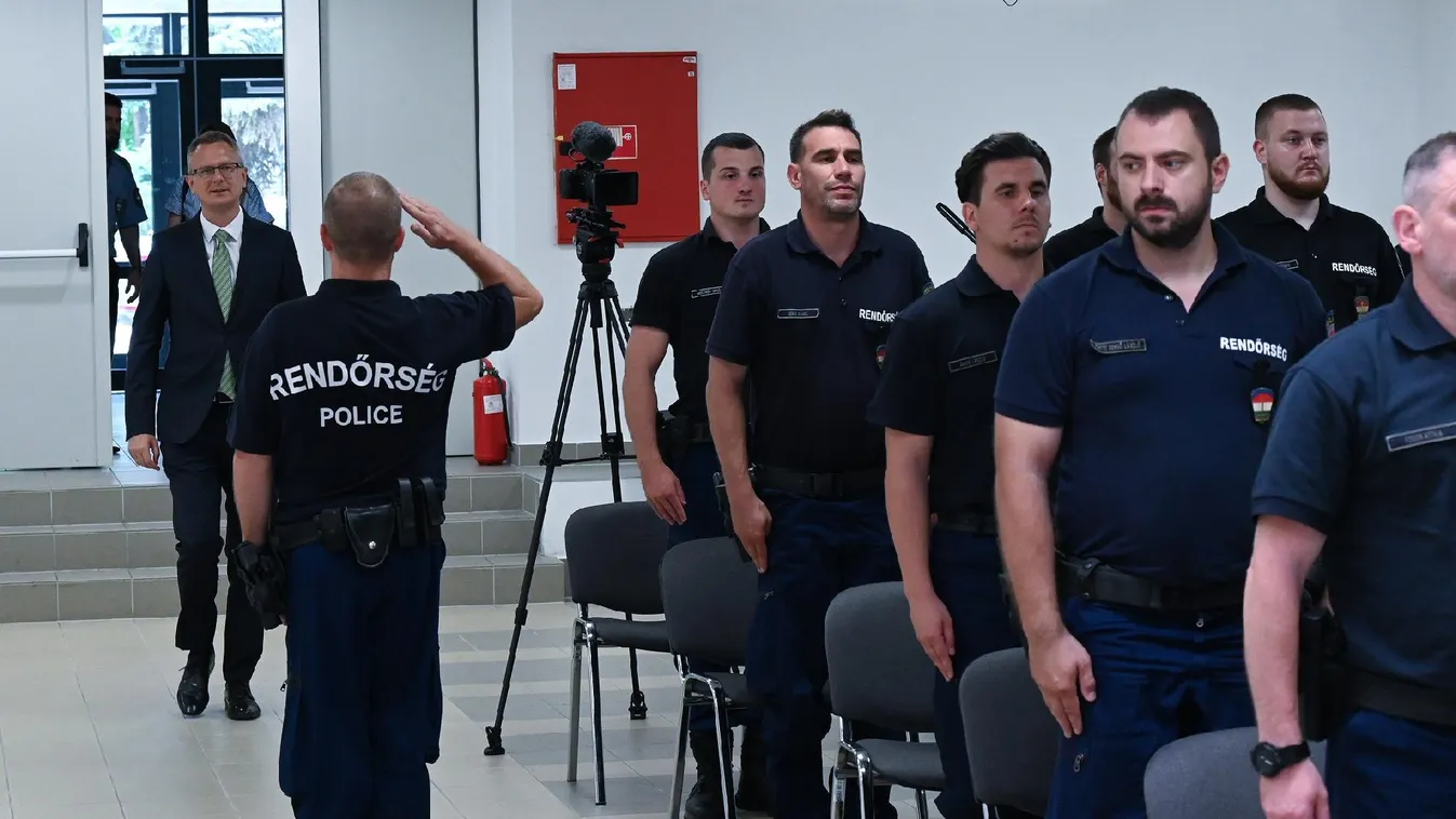 Rétvári Bence: a migránsok kvóta szerinti szétosztása nem megoldás, hanem egy meghívólevél