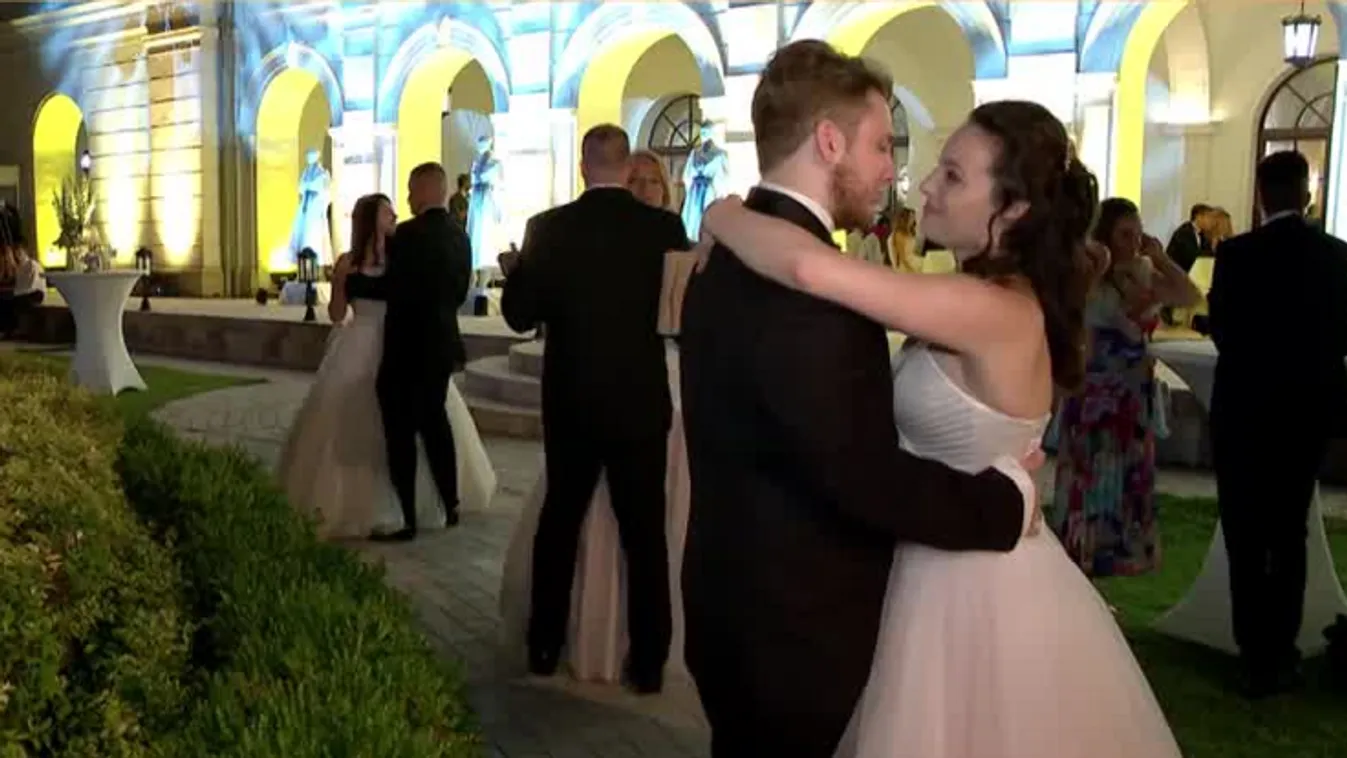 Napindító - 198. Anna-bál és XI. Anna Fesztivál