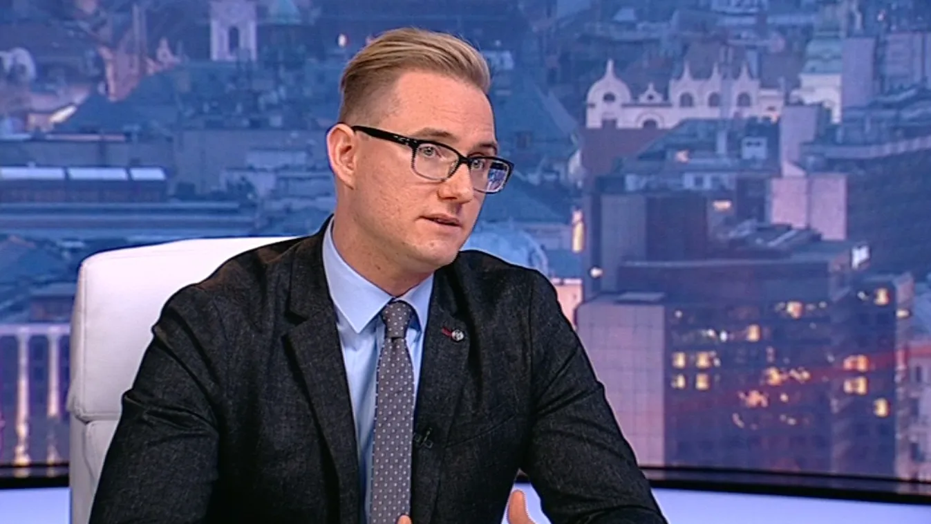 Lakner: A Fidesz kezében a bűvészdoboz