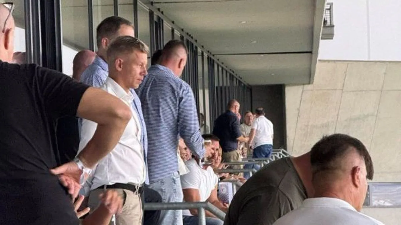 A VIP-páholyt „megvető” Magyar Pétert a VIP-páholyban kapták le