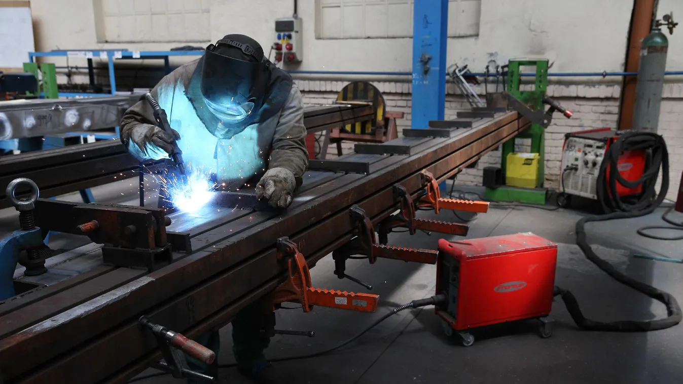 Eltúlzott büszkeség