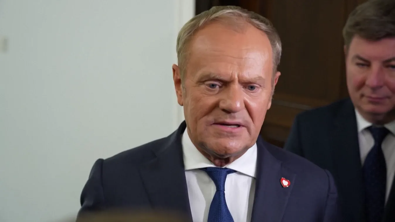 Donald Tusknak 243 igennel és 210 nemmel szavazott bizalmat a szejm + videó